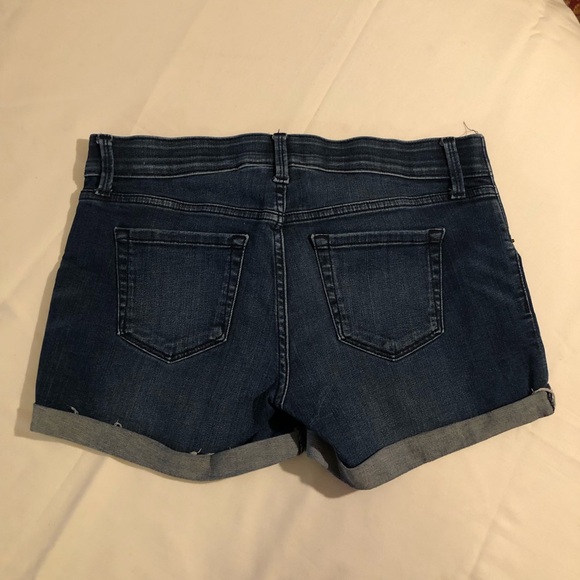 Isabel Maternity MIDI Short Short MIDI - Picture 7 of 11